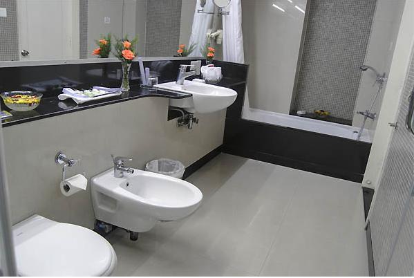 Breeze Hotel Chennai Dış mekan fotoğraf